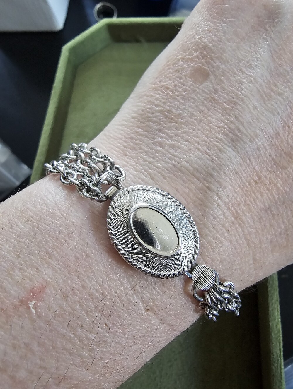 Vintage Avon Bracelet